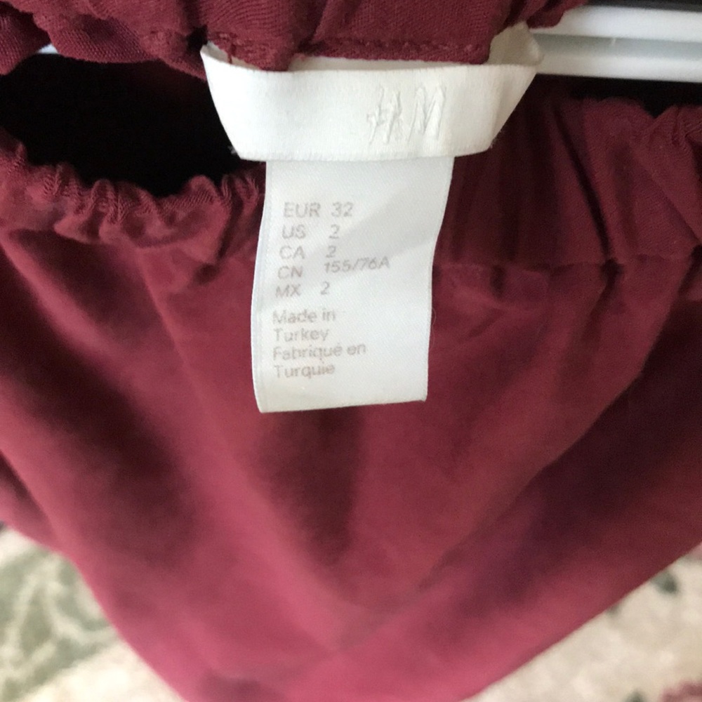 Top - Picture 2 of 2